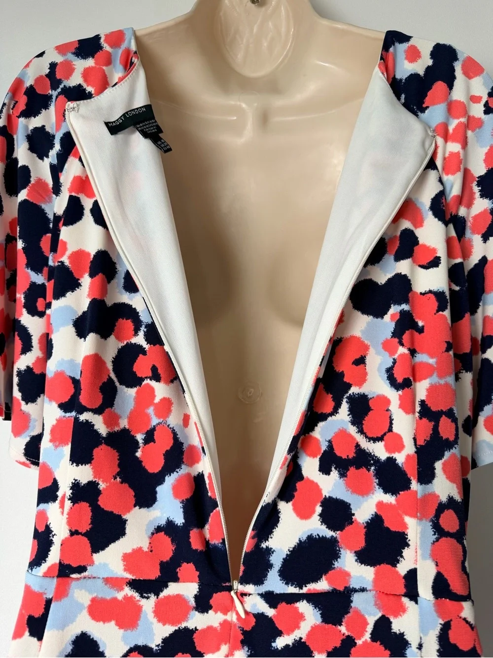 Maggy London Flutter Sleeve Faux Wrap Midi Dress Multicolor Polka Dot Size 16 - Picture 7 of 9